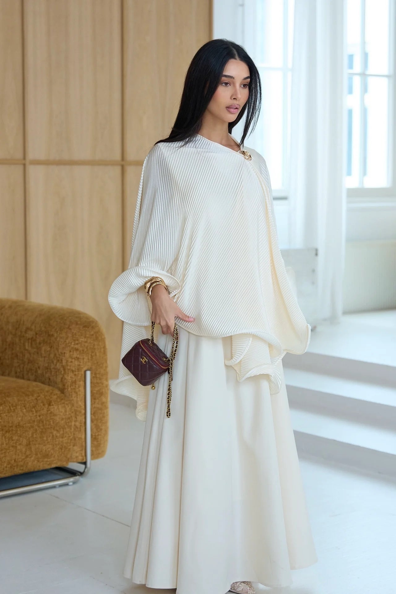 Jasmine Brooch Poncho