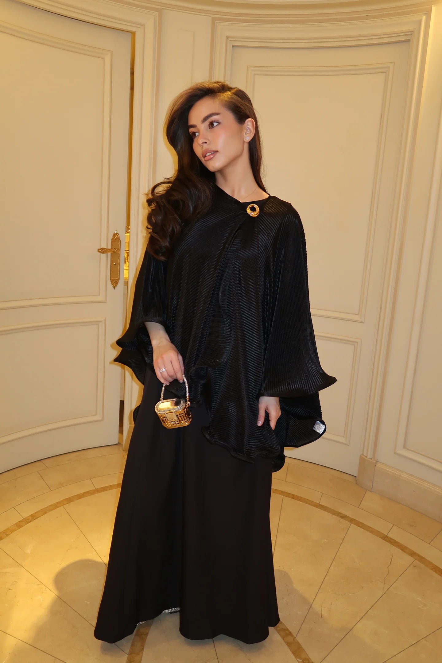 Jasmine Brooch Poncho