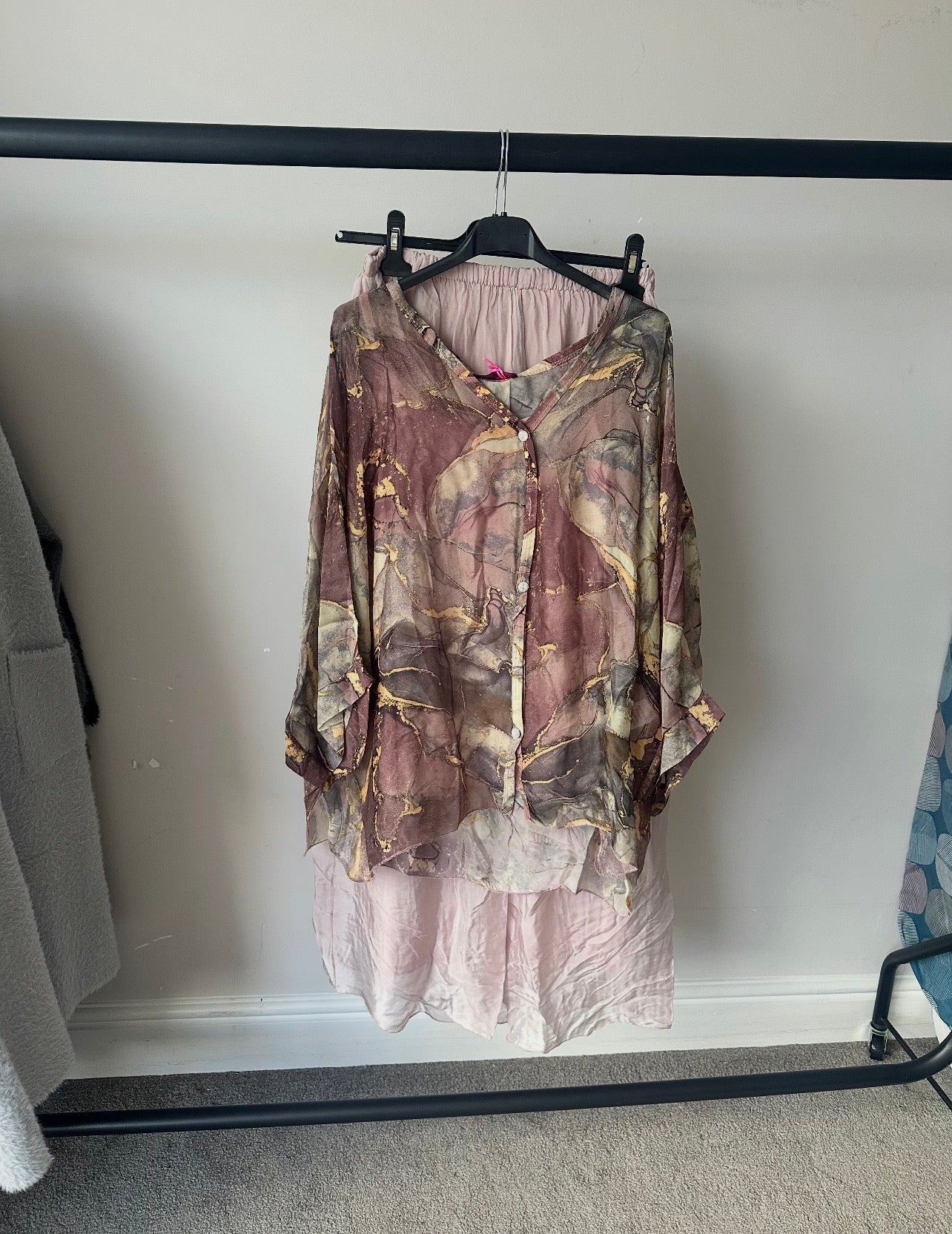 Gold Marble Print and Plain Chiffon Silk Coord Sets