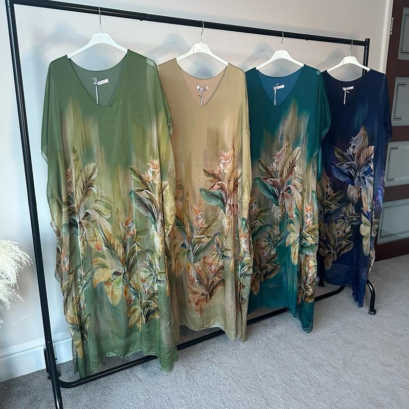 Floral Print Ladies Silk Chiffon Kaftan