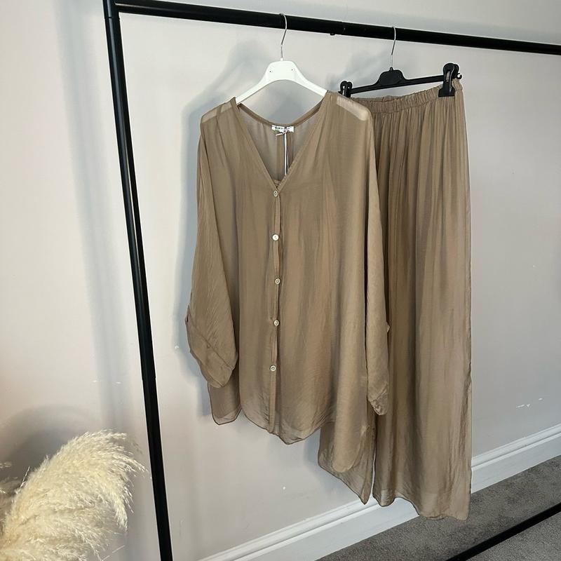 Plain Lightweight, Chiffon-Silk Feel, Summer Coords Button