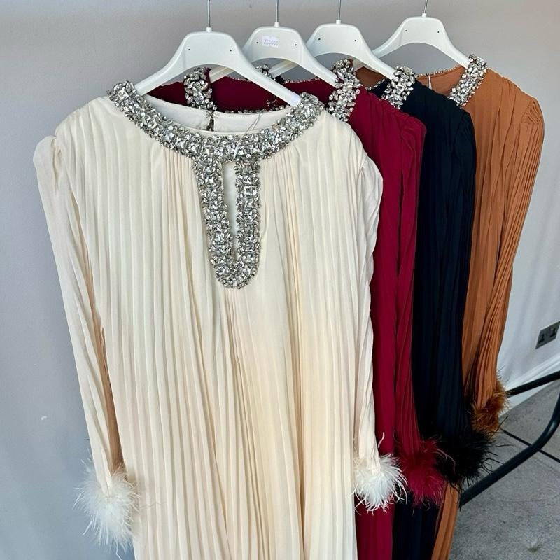 Zeina  Elegant  Diamanté Pleated  Chiffon Formal Dress