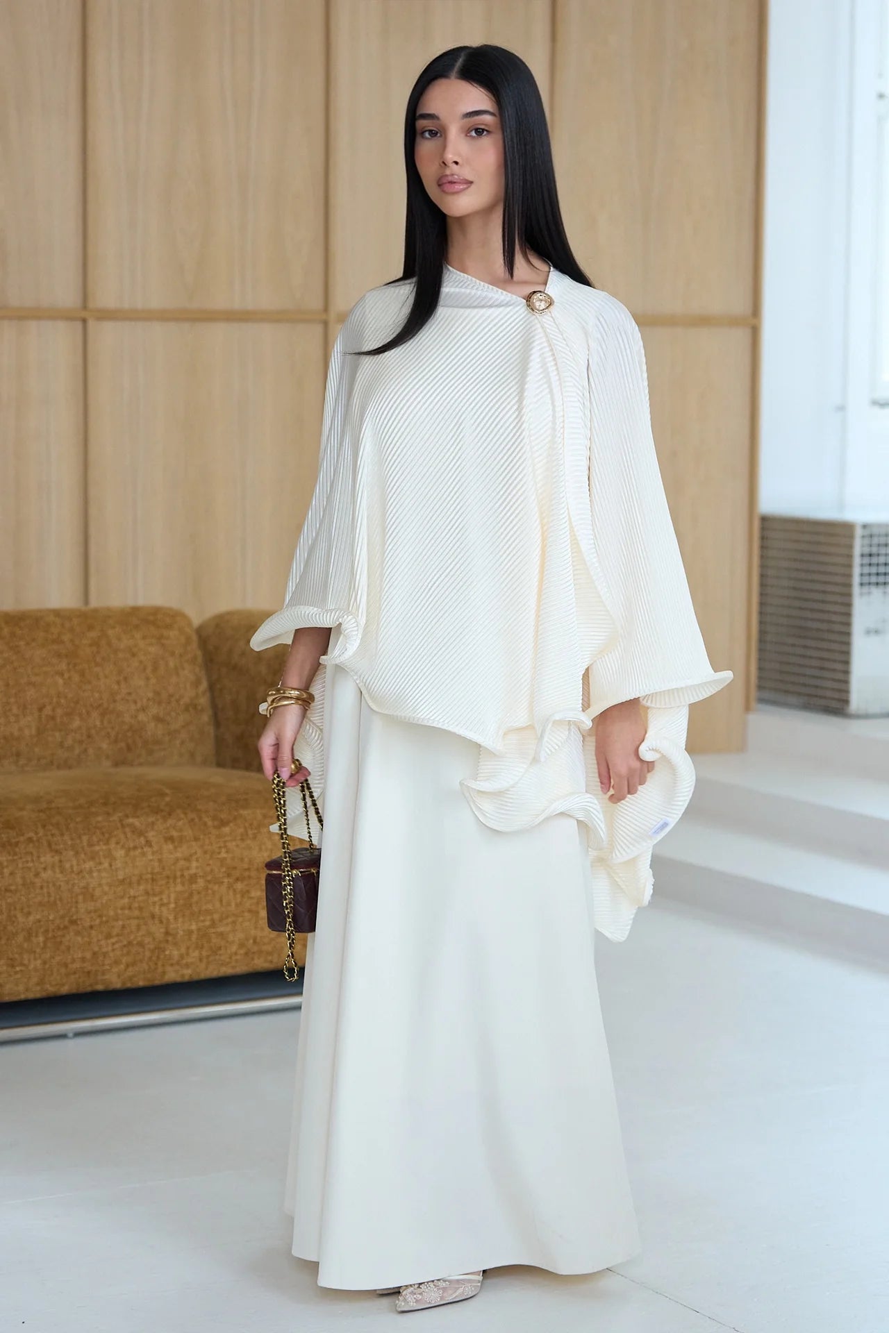 Jasmine Brooch Poncho