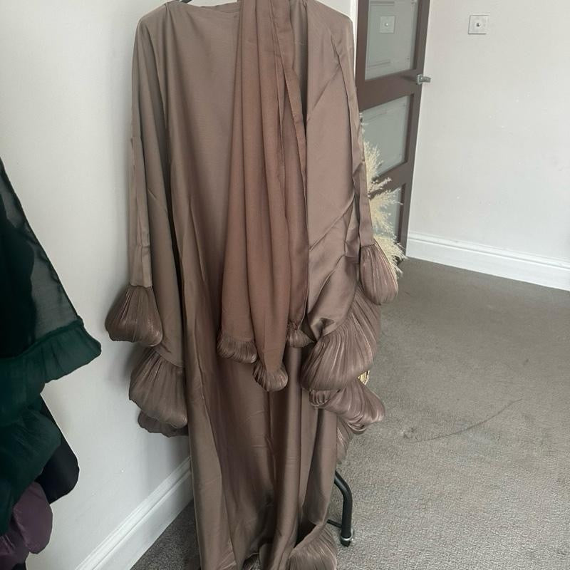 Ruffle Style Abaya with Matching Hijab and Inner Belt for Muslim Women