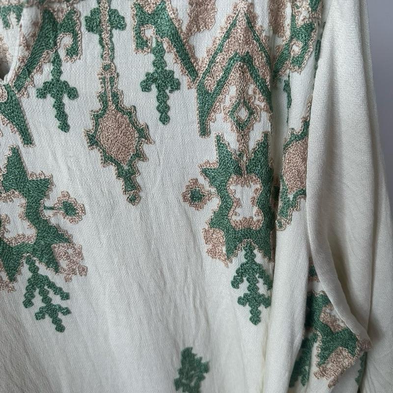 Abstract Embroidered Dress for Women Long Sleeve All Seasons with Unique Patterns and Waist Belt